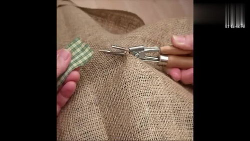 不穿的衣服不要扔,教你手工编织成一张彩色漂亮的地毯垫子 