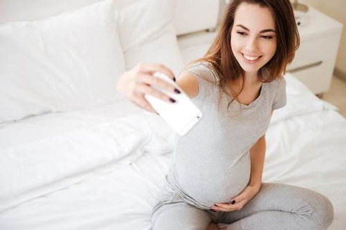 孕期玩手机要注意三件事,否则胎儿容易发育迟缓,别让无知伤了娃