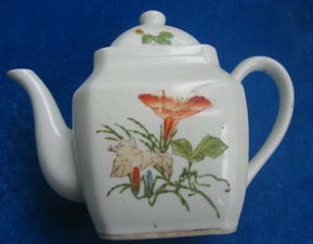 文革手绘方型茶壶