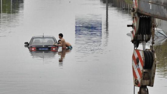 水淹车如何处理 怎么鉴别二手车泡过水