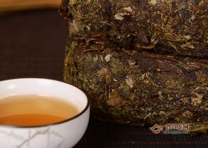 湖南安化黑茶里面添加了什么,黑茶的好处:助消化,顺肠胃,那黑茶怎么喝养生