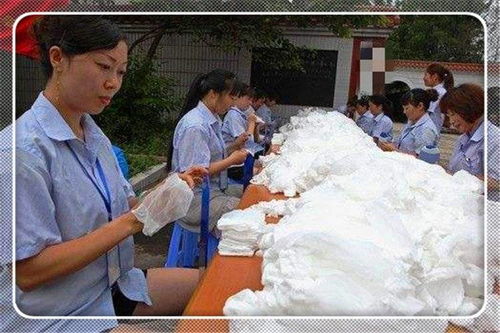 在农村开个什么加工厂,能让村里留守妇女都能上班赚钱 推荐一些