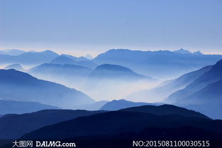 唯美的山顶云海景色摄影图片