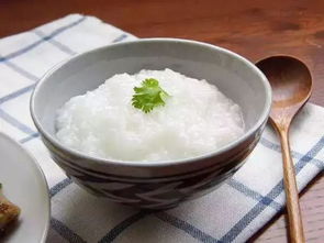 实用丨煮粥应放多少米和水 教你量出米水比例 