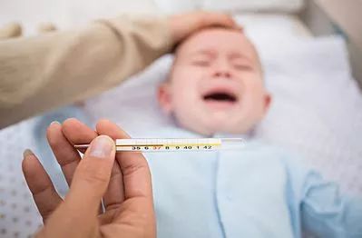 低烧不退警惕四种疾病(小孩子体温是37)