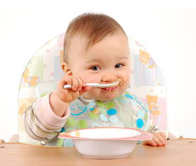 经常带两岁宝宝到外面吃饭好吗