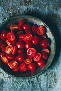 爱吃番茄的注意啦 番茄千万别和这两样东西一起煮,再不看就晚了