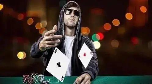 20年不涨价的扑克牌,为何却能赚走70亿,利润还年年增加