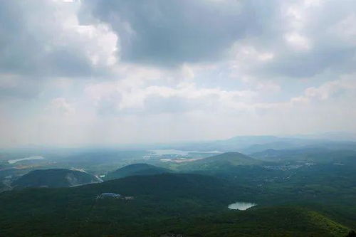 茅山停车场免费吗现在在哪,畅游句容茅山景区有哪些比较便捷的方式?