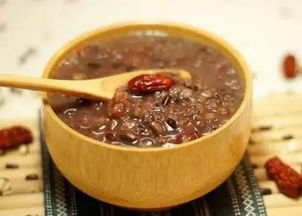 红豆薏米粥 薏米红豆粥的功效与作用