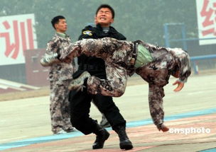 中国反恐特种部队摔擒表演 