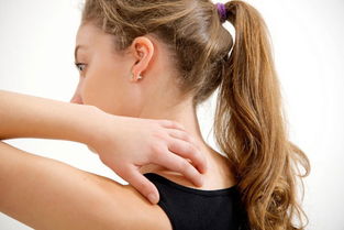 肩膀疼痛要警惕的三种病(肩膀疼痛要是出现哪三种异常)