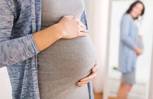 女人怀孕小孩发育不良是什么原因