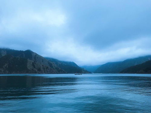 天山天池上门接巴士1日当地游 专业导游 纯玩0购物,赠新疆古生态园