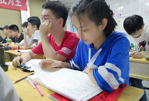 今年2021年湖北省十堰市学校如何复读