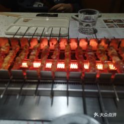 牛哄哄烤串双鱼座主题餐厅