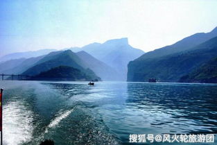 快乐驴途穿越最美长江三峡,近距离体验巴楚风情7天