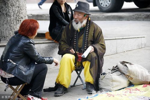 同村两寡妇,算命先生说 绝户命比你好,有你求她的时候