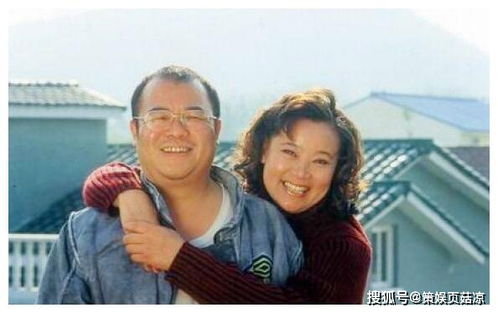 老戏骨方青卓晒婆婆照片,两人长相太相似,二婚嫁救命恩人很幸福