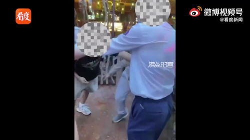北京环球度假区回应女游客疑被员工偷拍 