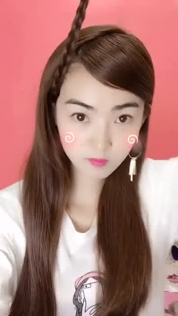 刘海怎么梳才好看(刘海怎么梳好看女)