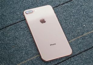 iPhone 8Plus价格一夜跌至 冰点价 ,华为也无奈,全面屏的错