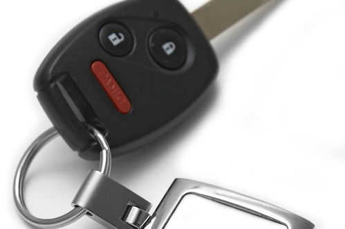 汽车遥控钥匙中有哪些隐藏的功能 