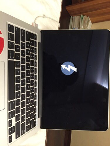 谁知道只是什么原因 macbook pro装了双系统然后苹果系统打不开 