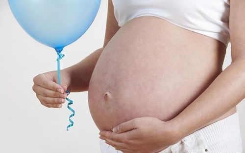 怀孕后,孕妇肚子上长 毛 ,怀的就是男孩吗 或许答案是这样