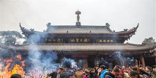 四川最灵验 香火最旺的寺庙,门票只要2元,不少游客为其点赞