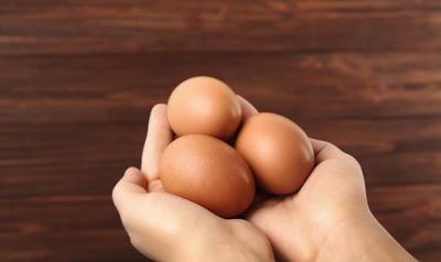 胆固醇偏高是鸡蛋吃多了 营养师 别再冤枉鸡蛋了,事实是这样的