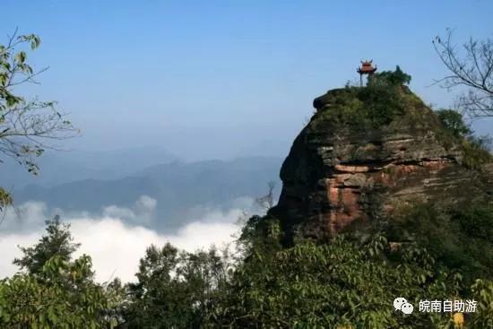 中国竟有两座齐云山,哪座更值得去玩 看完就知道了