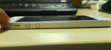 加长后腰身软了 iPhone 5出现多起机身折弯现象 