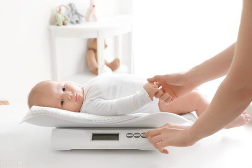 新生儿出生时体重多少算正常,如何判定其体重是否标准