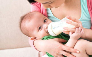 如何正确给宝宝换奶粉