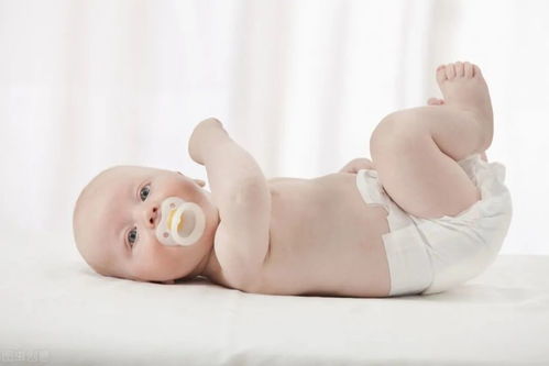 为何三个月的宝宝会出现厌奶的情况