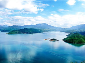 关于郴州东江湖的优美诗句