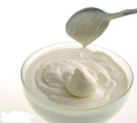 喝酸奶导致腹泻是怎么回事(喝酸奶拉肚子是好事还是坏事)