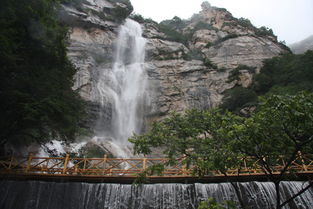北京周边瀑布大盘点 大热天一起去瀑布旁戏水吧