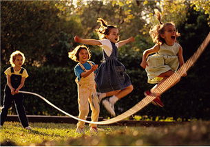 跳绳减肥的正确方法 跳绳是有氧运动吗 跳绳的好处和坏处 5号网 