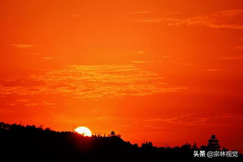 今晨,日出东方红似火