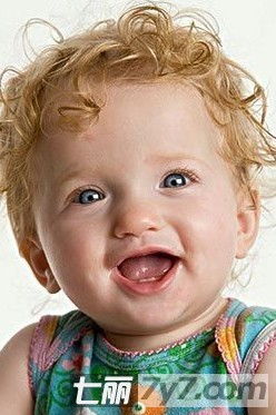 宝宝长牙的症状表现，小儿几个月长牙