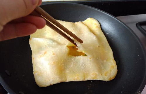 终于找到鸡蛋灌饼的好办法,太简单了,第1次就成功,又香又好吃