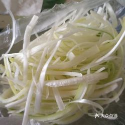 香津津北京烤鸭的葱丝好不好吃 用户评价口味怎么样 乌鲁木齐美食葱丝实拍图片 大众点评 