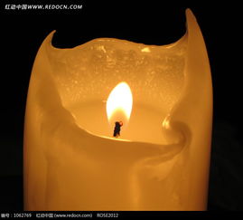 一个点燃的白色蜡烛特写图片免费下载 编号1062769 红动网 