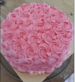 玫瑰花蛋糕的做法 玫瑰花蛋糕怎么做 皇后的幸福厨房的菜谱 