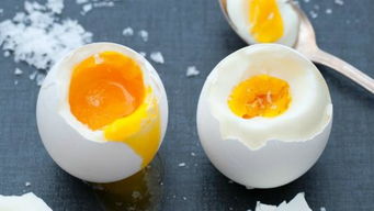 生鸡蛋和熟鸡蛋放在水里面有什么区别 