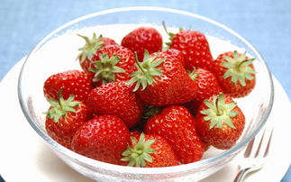 万稼能银离子,种植草莓前做好这些准备,草莓个大味甜品相好