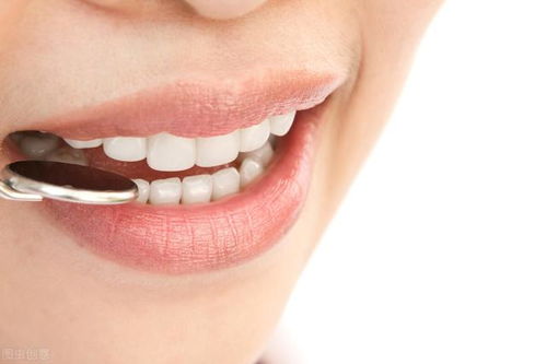 28岁女孩半口牙被拔 没有一颗蛀牙,为啥牙齿比老太太更糟糕