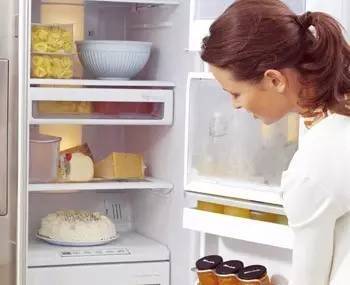 放冰箱坏得更快的14种食物,快看看你家的冰箱需要清理吗